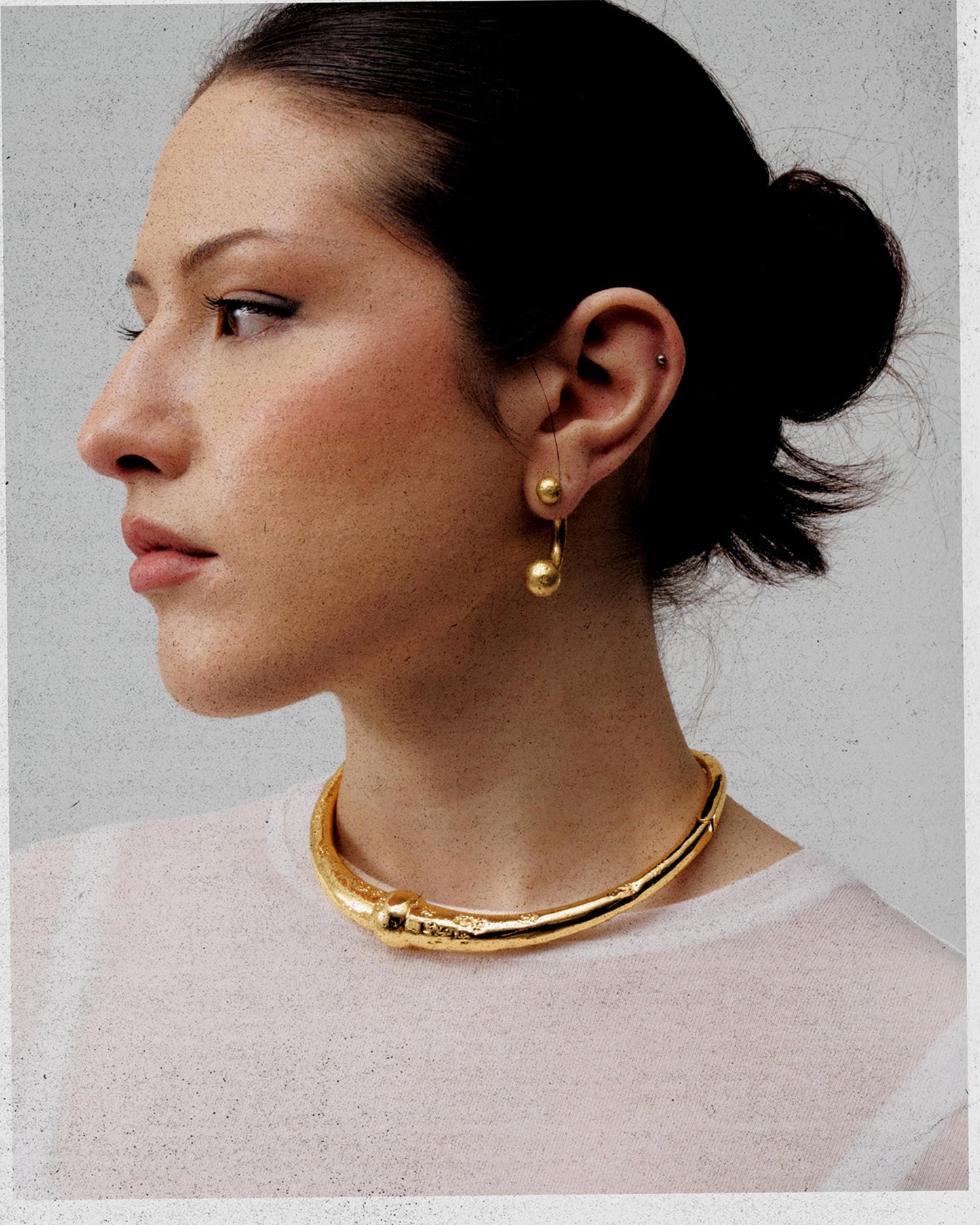 Telephone-shaped earrings