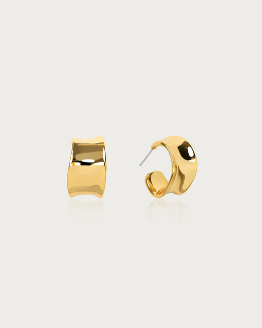 Hoop Earrings in Gold
